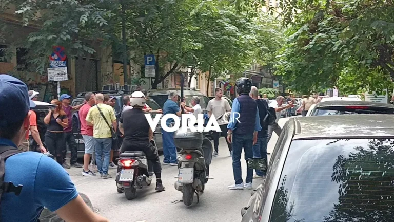 Άγριο ξύλο μεταξύ οδηγών  στο κέντρο της Θεσσαλονίκης – Απίστευτες εικόνες
