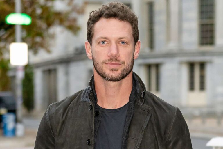 Θρήνος στο Χόλιγουντ: Σκότωσαν τον  37χρονο ηθοποιό Τζόνι Γουάκτορ