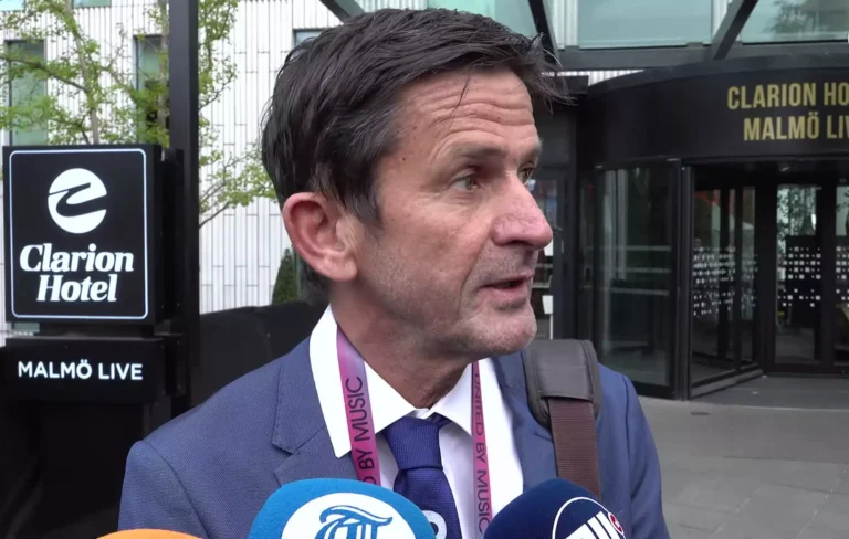 Χαμός με τον Ολλανδό σχολιαστή – Έβρισε την Eurovision