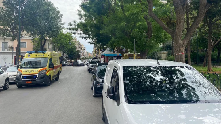 Νεκpός στην Πανόρμου – Άστεγος πeθανε μόνος στον κεντρικό δρόμο της Αθήνας