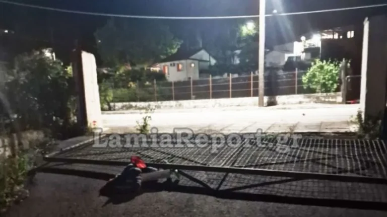 Σιδερένια πόρτα σχολείου έπεσε και καταπλάκωσε 6χρονο παιδί