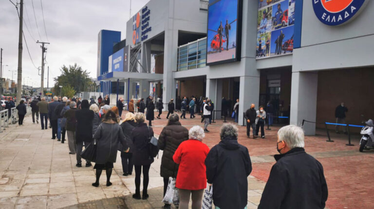 Κορονοϊός: Οι Έλληνες γύρισαν την πλάτη στα εμβόλια