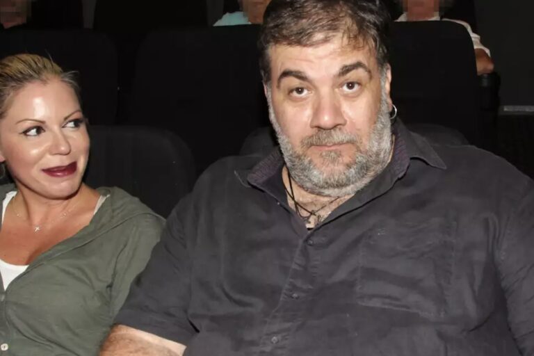 «Ο Δημήτρης Σταρόβας επικοινωνεί με νοήματα» – Τα νεότερα για την υγεία του