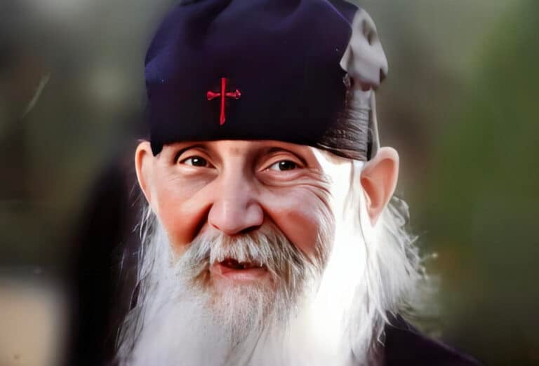 Μ’ αυτές τις δύο προσευχούλες, σωζόμαστε όλοι οι Χριστιανοί