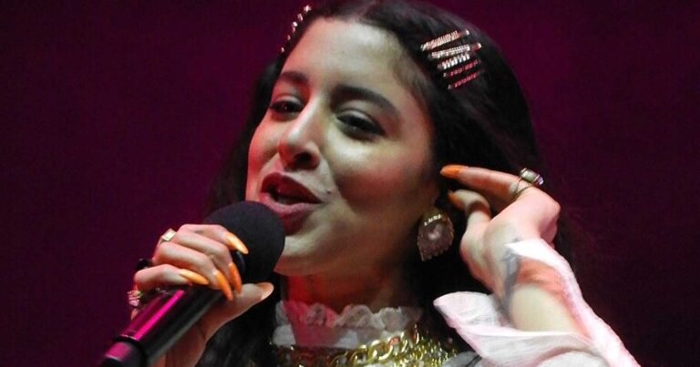 Eurovision: Το BBC αποθεώνει τη Μαρίνα Σάττι και το «Ζάρι»