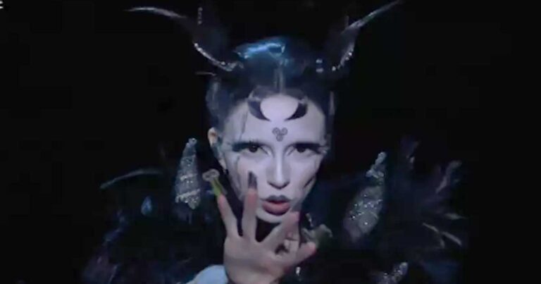 Eurovision 2024 – Χαμός με τη «μάγισσα» της Ιρλανδίας: «Χριστέ και Παναγία πάμε σε διάλειμμα για ένα τρισάγιο»