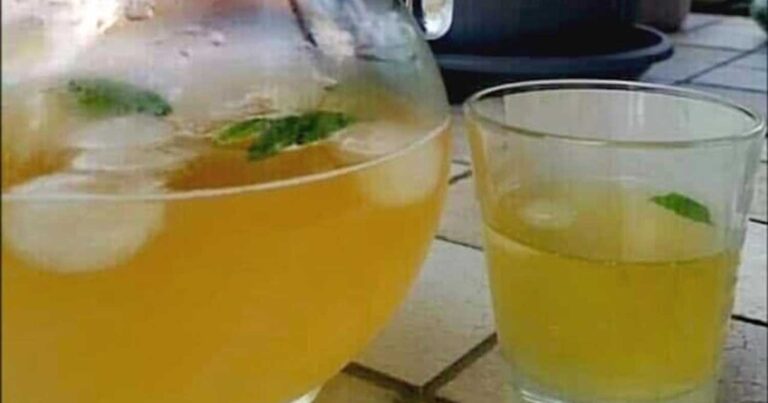 Θα κατέβει η ζυγαριά στο άψε σβήσε: Το σπιτικό ρόφημα για να ξεφουσκώσεις την κοιλιά και να αποτοξινώσεις το σώμα σου