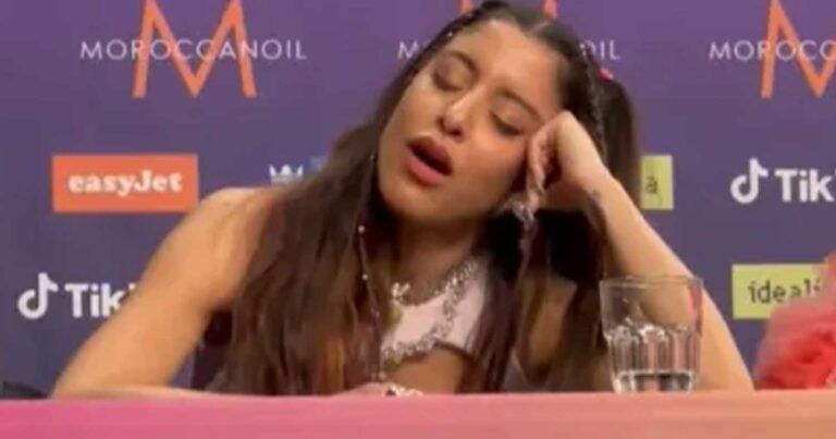 Eurovision: Η απάντηση της Μαρίνας Σάττι για το χασμουρητό – «Δεν είχα την πρόθεση να προσβάλλω