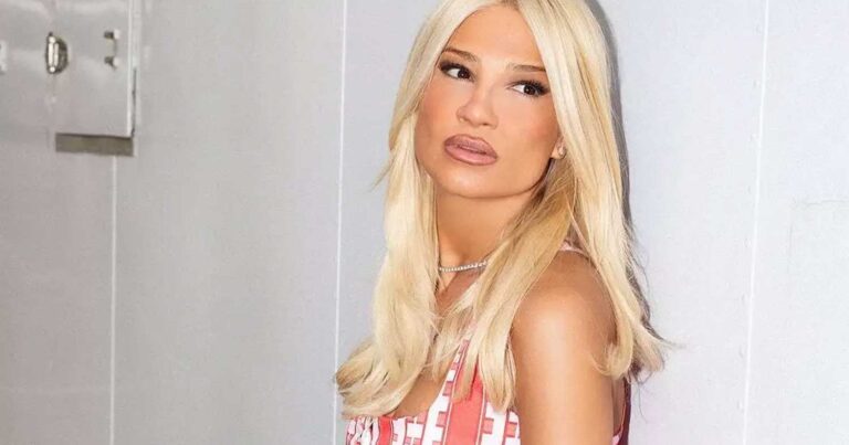 Φαίη Σκορδά: Η εντuπωσιακή τούρτα για τα 10α γενέθλια του γιου της, Δημήτρη