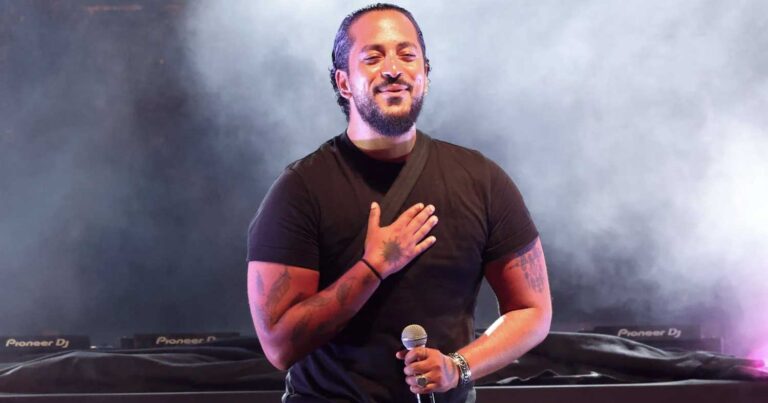 Slimane: O Γάλλος που κέρδισε τις εντυπώσεις και έσωσε ότι έχει απομείνει στη Eurovison με την ερμηνεία του