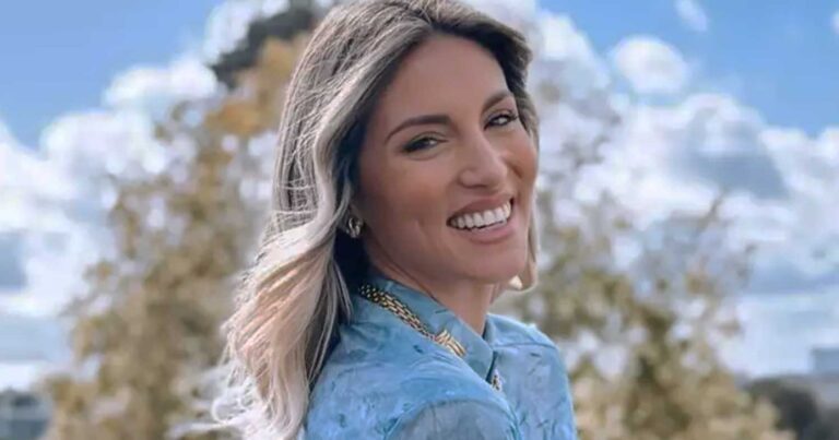 Αθηνά Οικονομάκου: Ντύθηκε ξανά νύφη