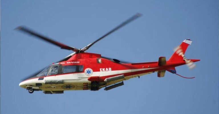 Αεροδιακομιδή από τα Ιωάννινα στην Αθήνα για 7χρονο που τραυματίστηκε σοβαρά πέφτοντας από το ποδήλατό του
