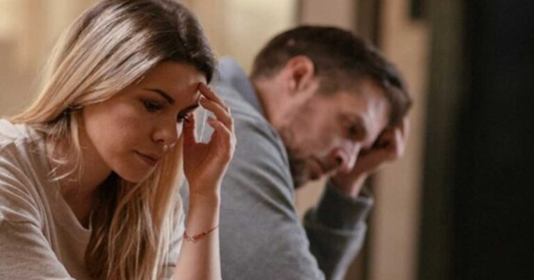 Ο άντρας μου κανόνισε να μετακομίσουμε μόνιμα στη Γερμανία, χωρίς να με ρωτήσει & σκέφτομαι το διαζύγιο. Είμαι λάθος;