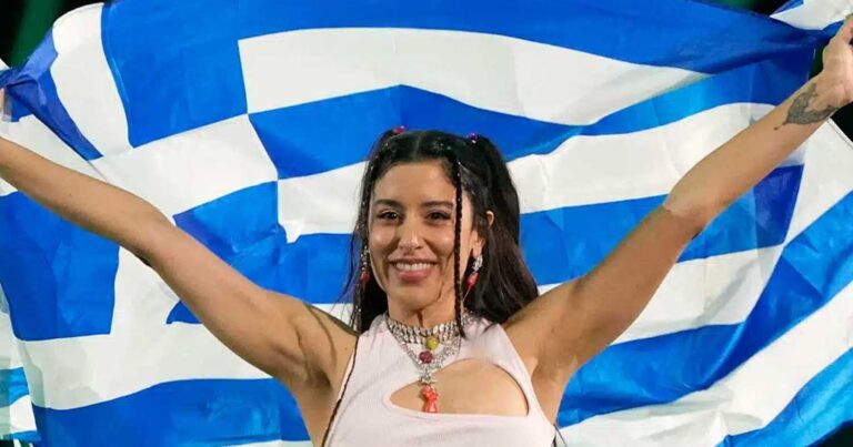 Μαρίνα Σάττι: Έφυγε από την πίσω πόρτα για να μην κάνει δηλώσεις