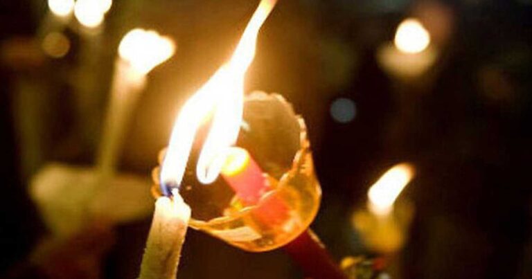 Γιατί γιορτάζουμε την Ανάσταση τα μεσάνυχτα του Μ. Σαββάτου