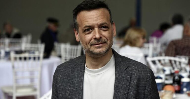 Χάρης Δούκας: Σάλος με απευθείας ανάθεση 30.000 εuρώ στην Μπατζελή – Τι απαντά η πρώην υπουργός του ΠΑΣΟΚ