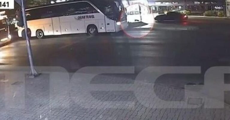 Σοκαριστικό βίντεο ντοκουμέντο: Τα οχήματα περνούσαν και δεν σταματούσε κανείς για τη 17χρονη