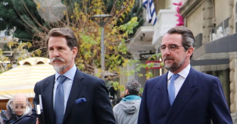 Παύλος και Νικόλαος με στιλ στη Νέα Υόρκη: Η ανανεωμένη εμφάνιση του Νικόλαου και το νέο επαγγελματικό του ξεκίνημα