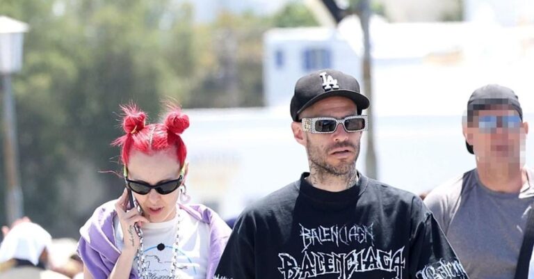 Πάρις Κασιδόκωστας: Στη Μύκονο με την Τάμτα και Gucci γυαλιά ηλίου που ήταν γεμάτα με κρύσταλα swarovski