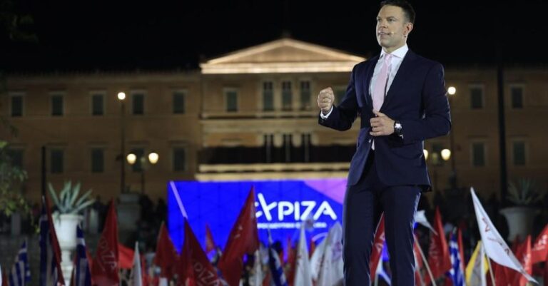 Κασσελάκης από το Σύνταγμα: «Και να σκεφτείτε ότι μας είχαν για τελειωμένους» – Παρών και ο Αλέξης Τσίπρας