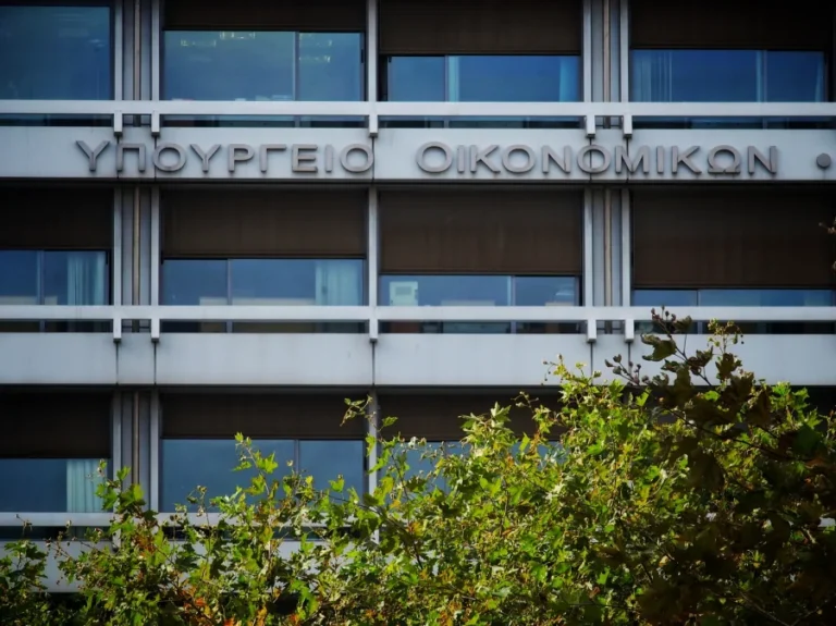 Ποιοι παίρνουν γρήγορα επιστροφή φόρου εισοδήματος