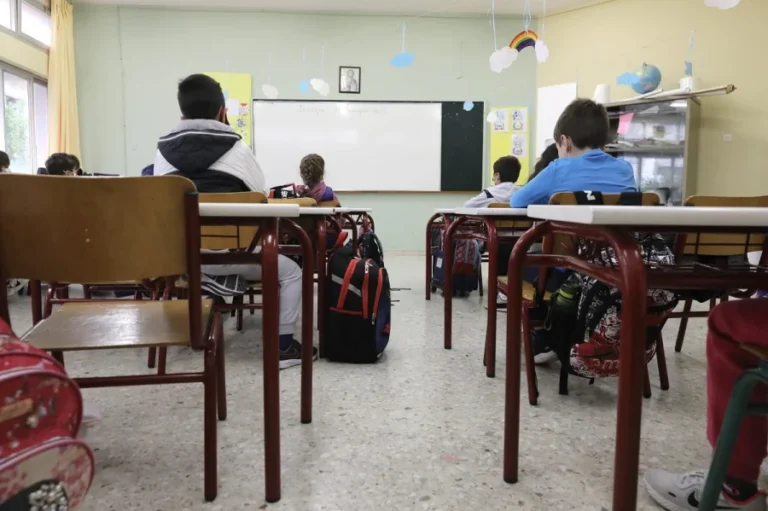 Οριστικό: Κλειστά σχολεία αύριο λόγω καύσωνα