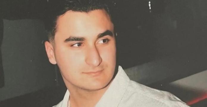 «Αντί να έρθει εκείνος, πήγα εγώ στην κηδεία του» – Ραγίζει καρδιές ο παππούς του 20χρονου που σκοτώθnκε σε τροχαίο στην Ξάνθη