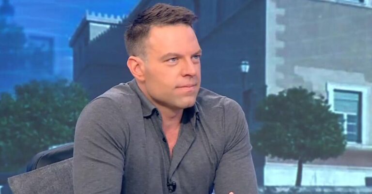 Στέφανος Κασσελάκης: «Σέβομαι απόλυτα το μεγαλείο του Θεού – Είμαι θρήσκος»