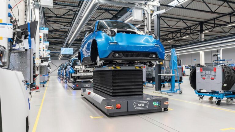 Κατεβάζει ρολά γερμανική αυτοκινητοβιομηχανία – Ποια εταιρεία χρεοκόπησε