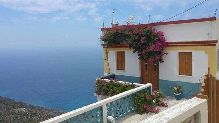 Επίδομα άδειας: Πότε καταβάλλεται – Πώς υπολογίζεται