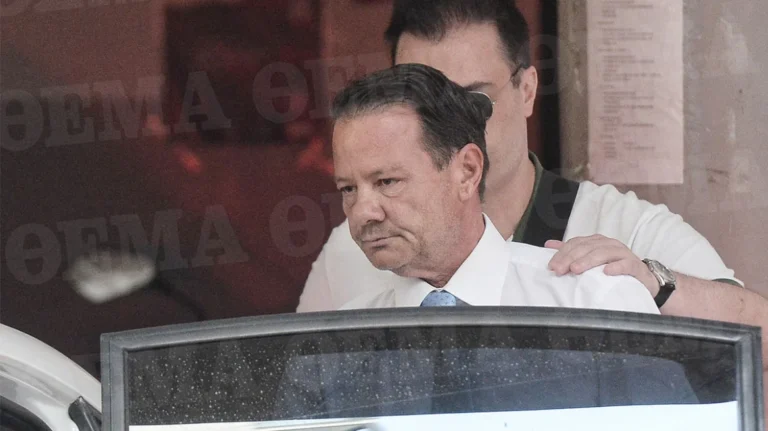 Ελεύθερος ο Απόστολος Λύτρας – Του επιβλήθηκε μόνο ένας όρος