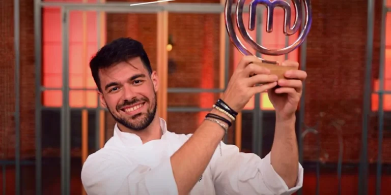 MasterChef 2024: Μεγάλος νικητής ο Λευτέρης Ζαφειρόπουλος -Κατέκτησε το έπαθλο των 100.000 εuρώ