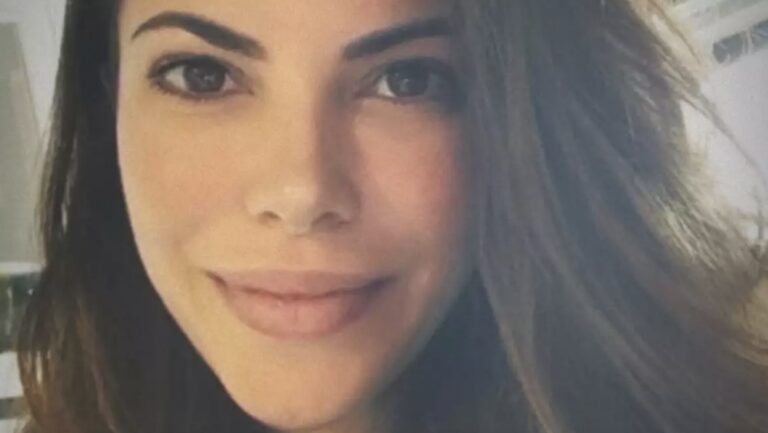 Αντελίνα Βαρθακούρη: Το βίντεο που δημοσίευσε για τα γενέθλιά της σήμερα μετά την τεράστια αλλαγή στην εμφάνισή της