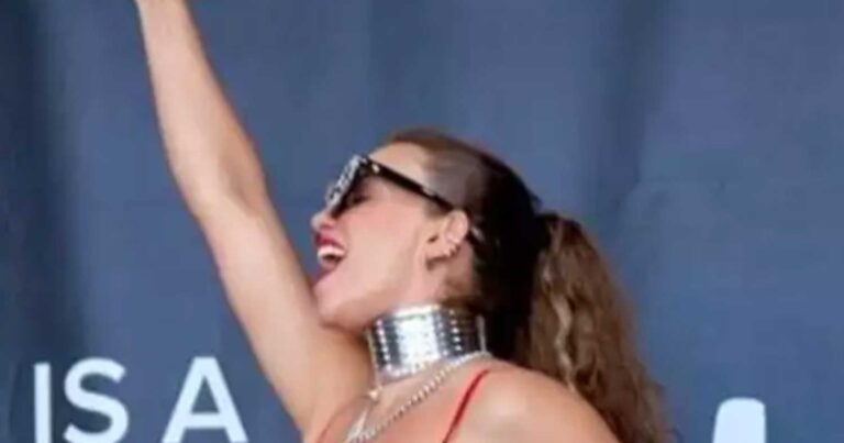 Χαμός με την έξαλλη εμφάνιση της Κατερίνας Στικούδη στο Pride της Αυστρίας