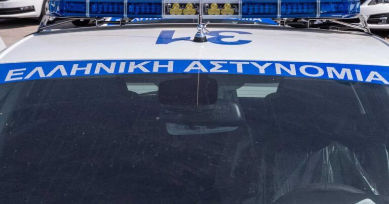 Χτύπησε τη σύντροφό του και την περιέλουσε με χλωρίνη