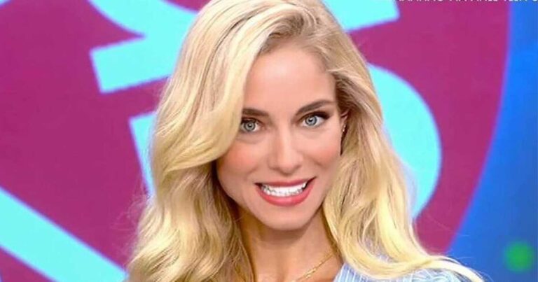 Δούκισσα Νομικού: Η φωτογραφία με τα παιδιά της Σάββα και Αναστασία μετά τις βουτιές τους