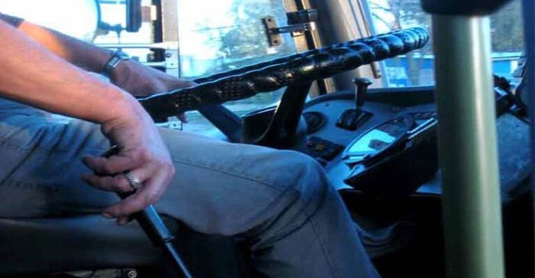 Οδηγός των ΚΤΕΛ πήγε στη δουλειά, επέστρεψε σπίτι και πέθανε. Μόλις 39 ετων