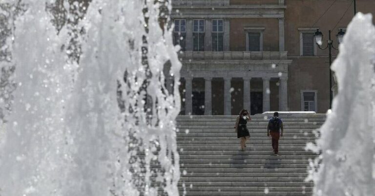 Καιρός: Έρχεται μαραθώνιος ζέστης – Ποιες περιοχές θα λιώσουν επί 15 μέρες