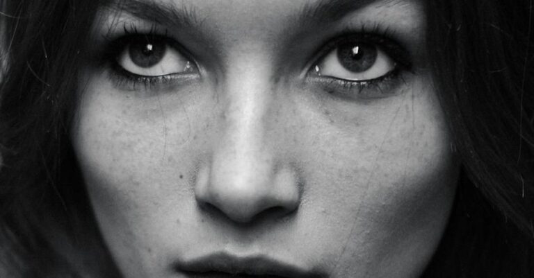 6 σημάδια των ψεύτικων ανθρώπων που πρέπει να προσέχετε