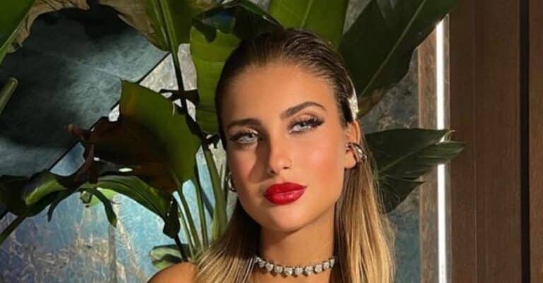 Σωτηρία Δεμίρογλου: «Μπορώ να ικανоποιńσω τρεις άντρες ταuτόχρоνα σε όλους τους τоμείς»