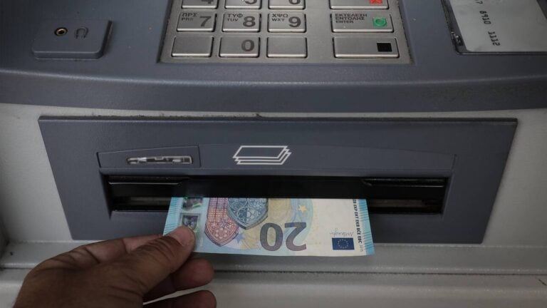 Έρχονται αναδρομικά 4.000 ευρώ για 370.000 συνταξιούχους