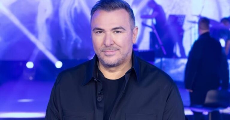 Αντώνης Ρέμος: Το όλο νόημα μήνυμά του στη συναυλία στο Κατράκειο