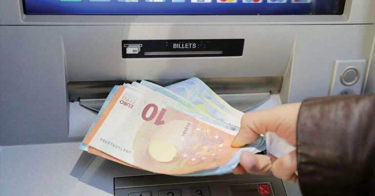 Συντάξεις Αυγούστου 2024 πληρωμή: Πότε θα καταβληθούν – Οι ημερομηνίες