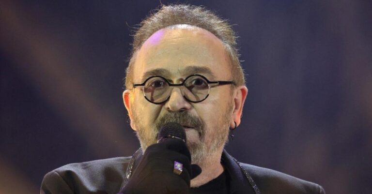 Σταμάτης Γονίδης: Πτώση για τον γνωστό τραγουδιστή – «Υποφέρω από φρικτούς πόνους στη μέση»