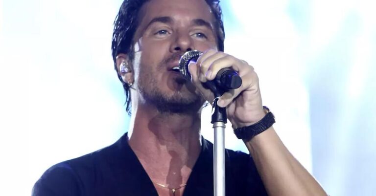 Νίκος Οικονομόπουλος: «Ντρεπόμαστε να πούμε ότι είμαστε Έλληνες, ότι πιστεύουμε στην πατρίδα μας και στην οικογένειά μας»