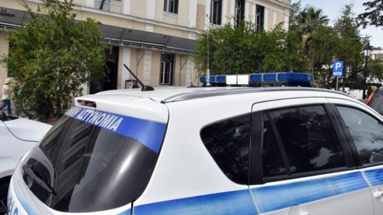Χάος στον Άγιο Παντελεήμονα: Ένταση στα κρατητήρια, διαπληκτισμοί και φωτιές σε στρώματα!