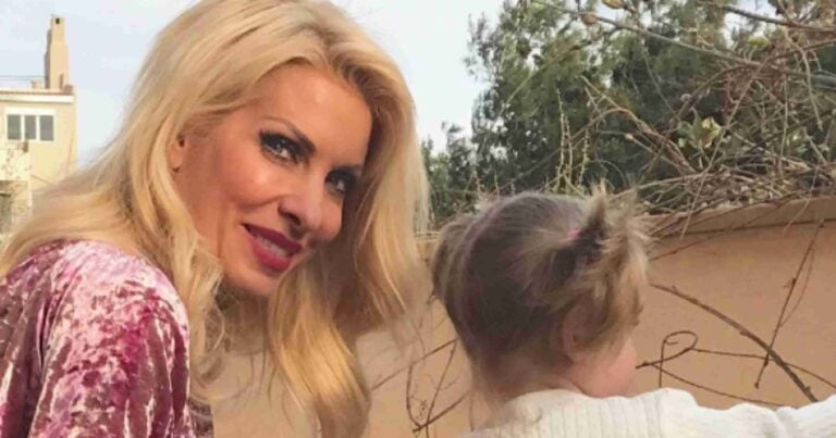 Σε πελάγη ευτυχίας η Ελένη Μενεγάκη: Ανακοίνωσε τα ευχάριστα νωρίς το πρωί και οι ευχές έπεσαν «βροχή»