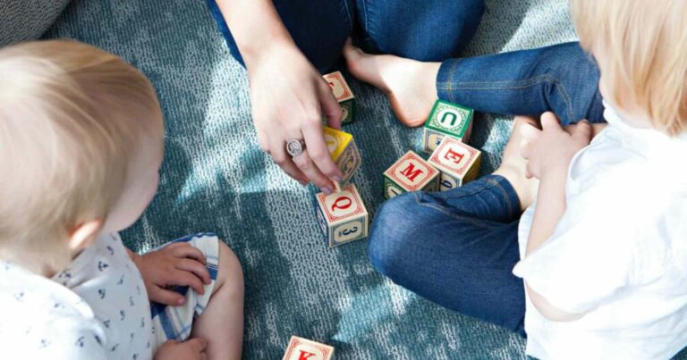 Επίδομα παιδιού: Κόβεται «μαχαίρι» σε χιλιάδες οικογένειες – Μεγάλες αλλαγές στην κατανομή του