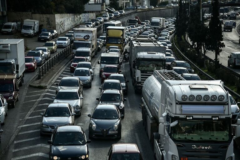 Τροχαίο στον Κηφισό – Κλειστή η μία λωρίδα κυκλοφορίας στο ρεύμα προς Πειραιά