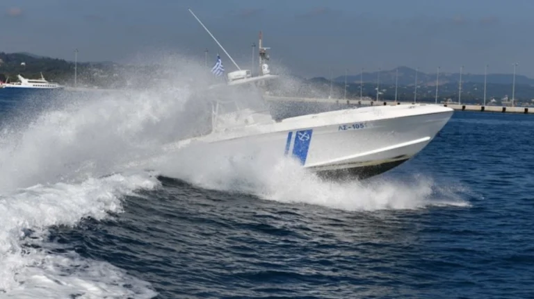 Συναγερμός στο Αιγαίο: Σκάφος του Λιμενικού συγκρούστηκε με τουρκικό αλιευτικό – Ψάρευε εντός των ελληνικών υδάτων